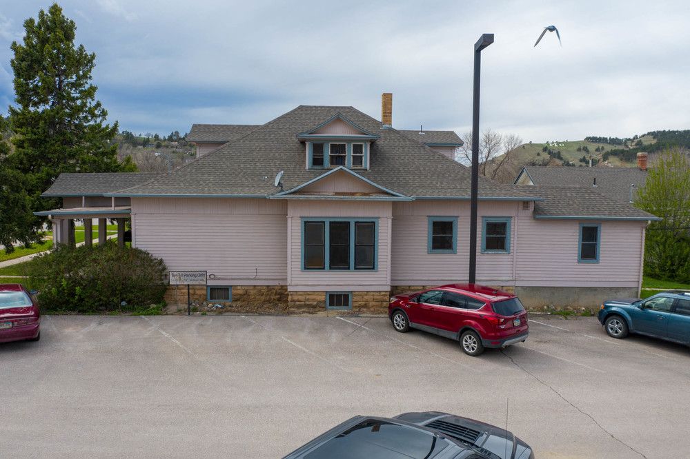 928 Kansas City St, Rapid City, SD 57701
